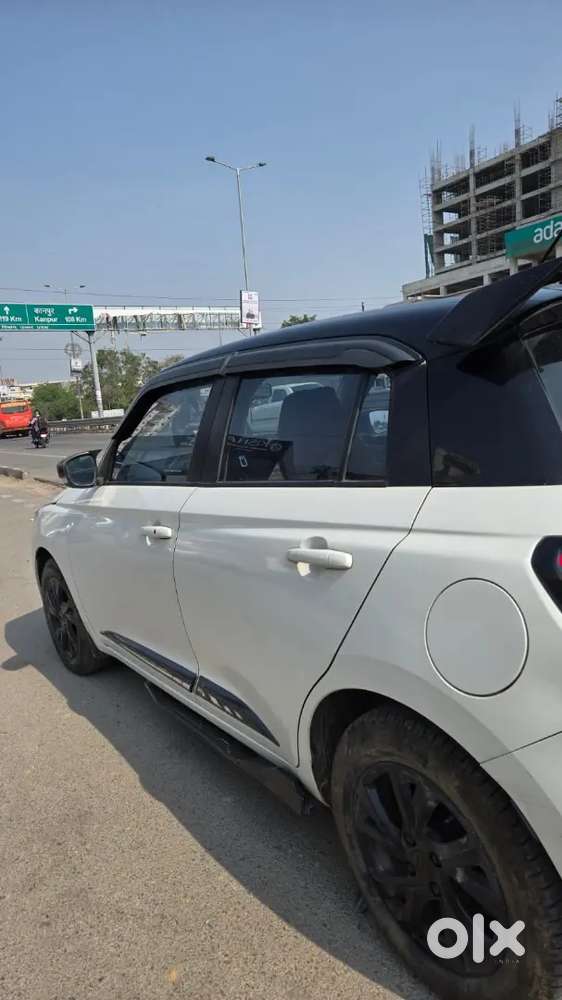 Maruti Suzuki Swift 2025 Petrol 24000 Km Driven