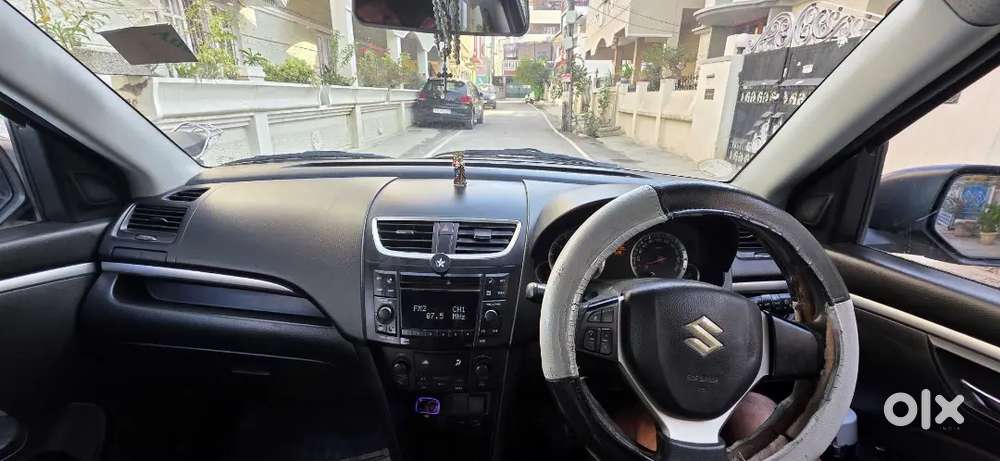 Maruti Suzuki Swift 2011 Zxi