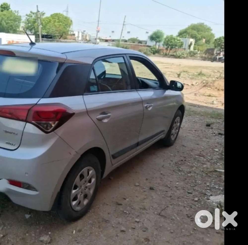 Hyundai I20 Sportz 2016 Petrol + Cng (outside Fitted)