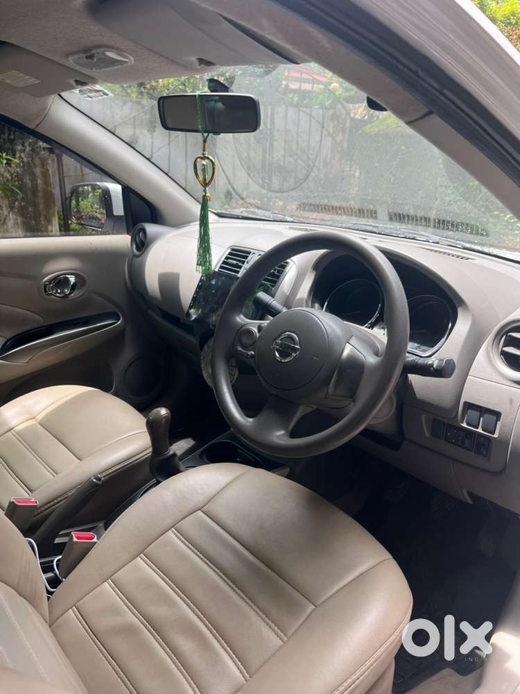 Nissan Sunny Petrol 2013