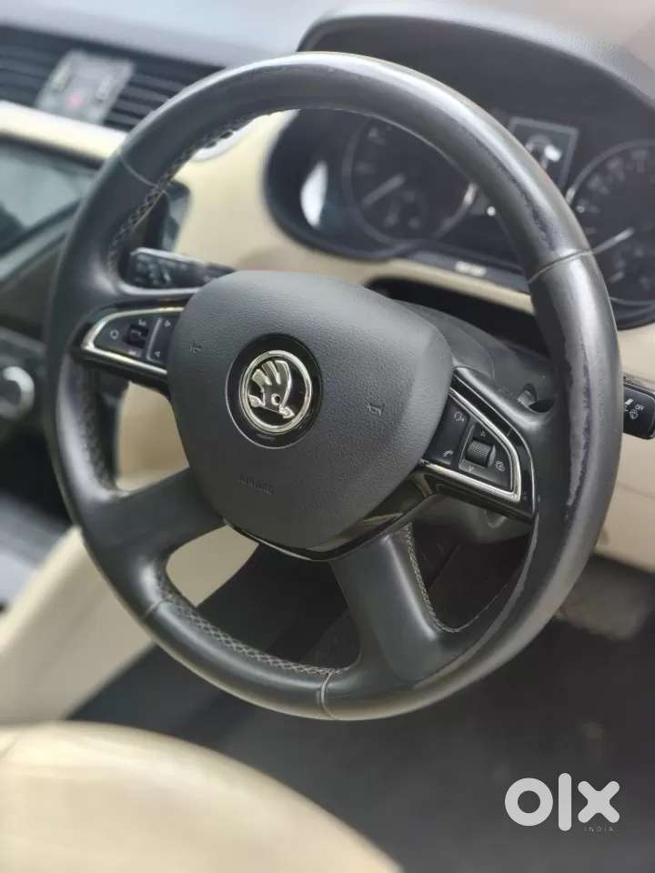 Skoda Octavia Elegance 1.8 Tsi At, 2015, Petrol