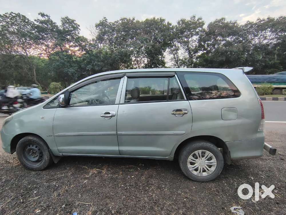 Toyota Innova 2007 Diesel Well Maintained