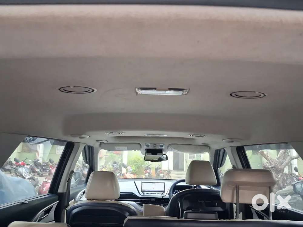 Kia Carens 2024 Diesel Well Maintained