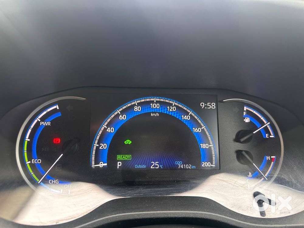 Toyota Innova Hycross 2.0 Zx (o) Hybrid 7 Str, 2023, Petrol
