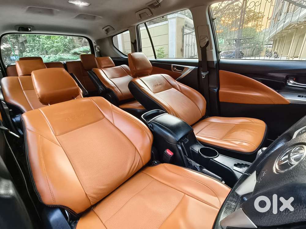 Toyota Innova Crysta