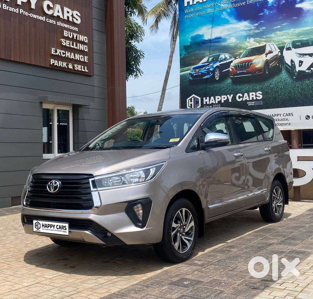 Toyota Innova Crysta G 8 Str, 2022, Diesel