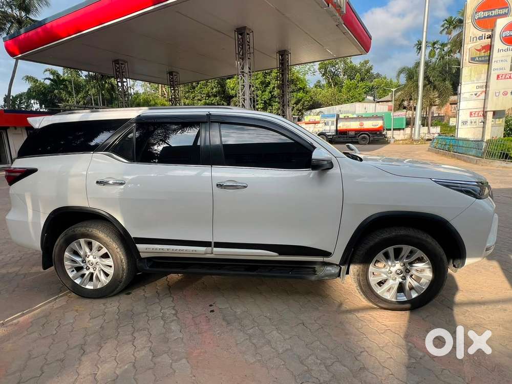 Toyota Fortuner Legender 2022 Diesel