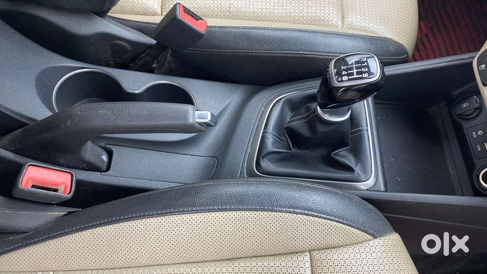 Hyundai Verna 1.6 Sx (o) Vtvt, 2017, Petrol