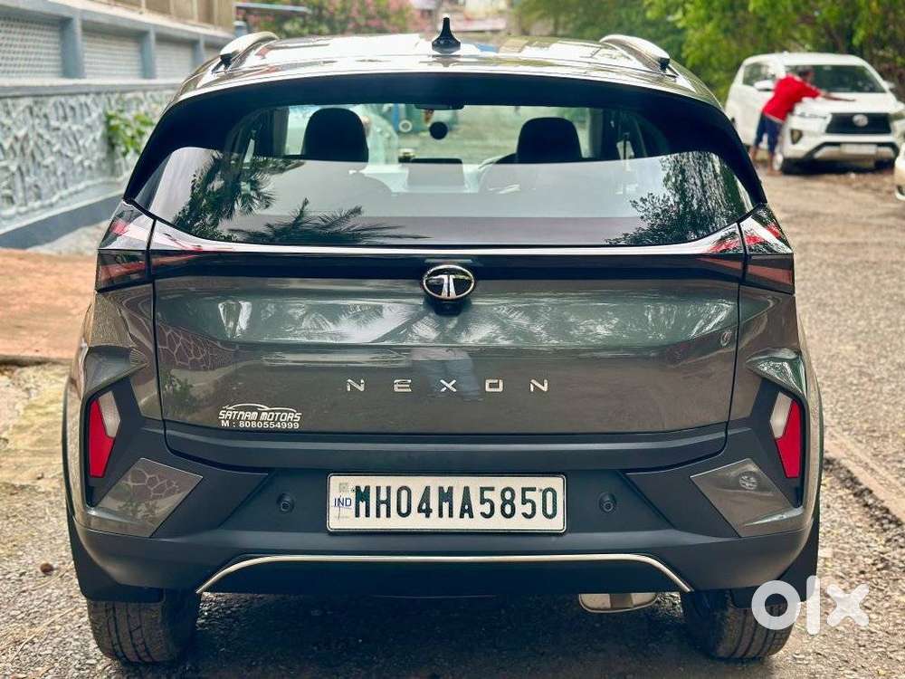 Tata Nexon Pure Plus (s) Petrol Amt, 2024, Petrol