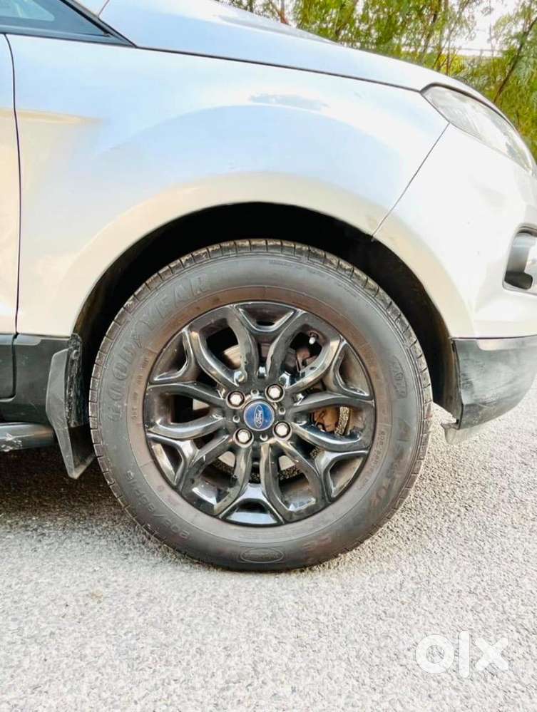 Ford Ecosport 2016 Petrol 80000 Km Driven