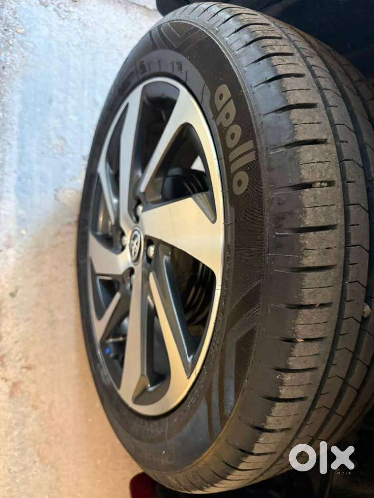 Toyota Glanza 1.2 V, 2024, Petrol