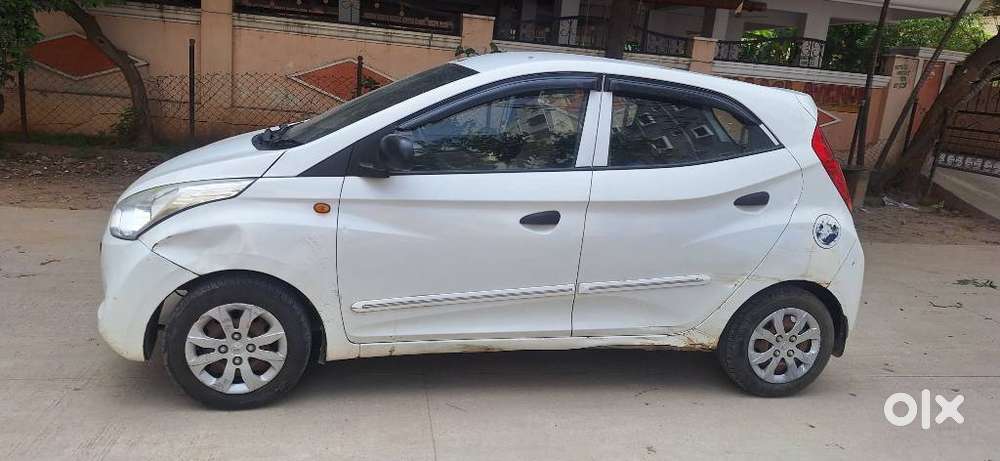 Hyundai Eon Magna +, 2015, Petrol
