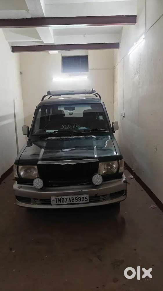 Toyota Qualis 2004