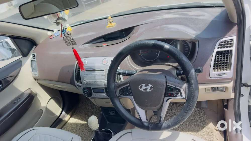 Hyundai I20 2011 Cng & Hybrids Well Maintained
