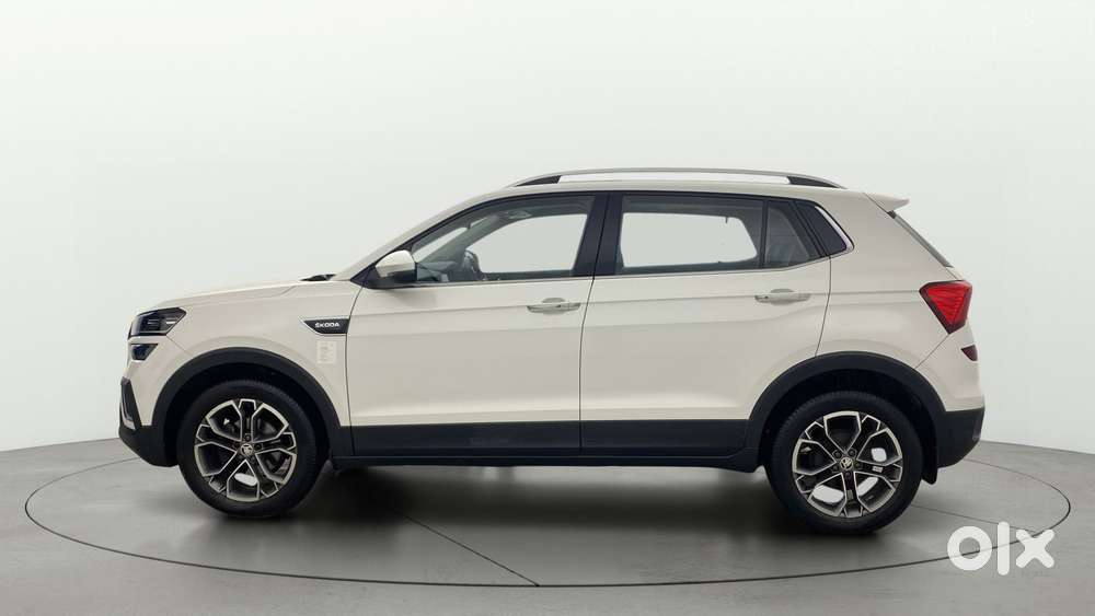 Skoda Kushaq 1.0 Tsi Style, 2023, Petrol
