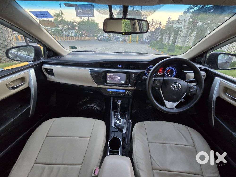 Toyota Corolla Altis Vl, 2016, Petrol