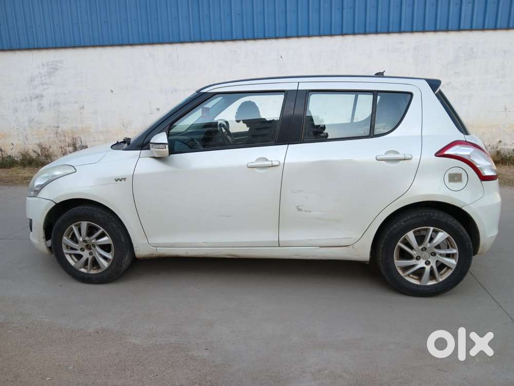 Maruti Suzuki Swift Zxi, 2012, Petrol