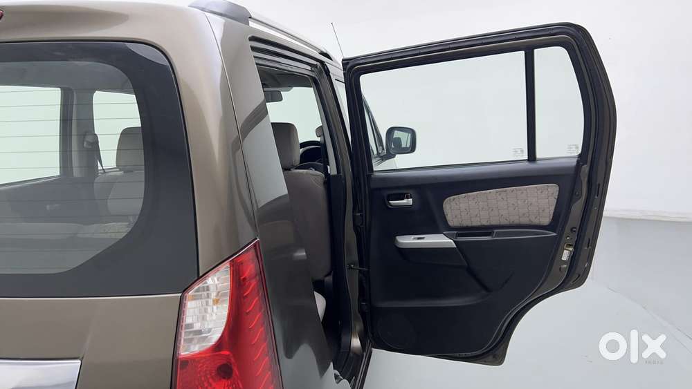 Maruti Suzuki Wagon R Vxi, 2015, Petrol