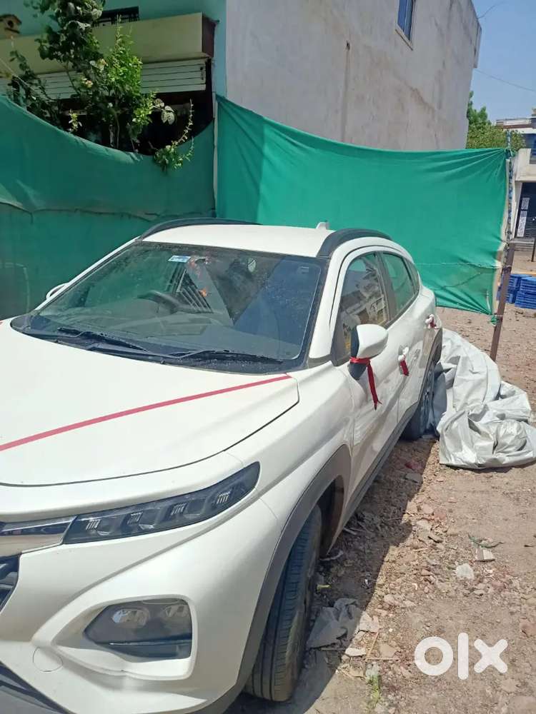 Maruti Suzuki Fronx 2025 Petrol 21000 Km Driven