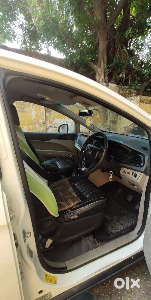 Mahindra Marazzo 2019