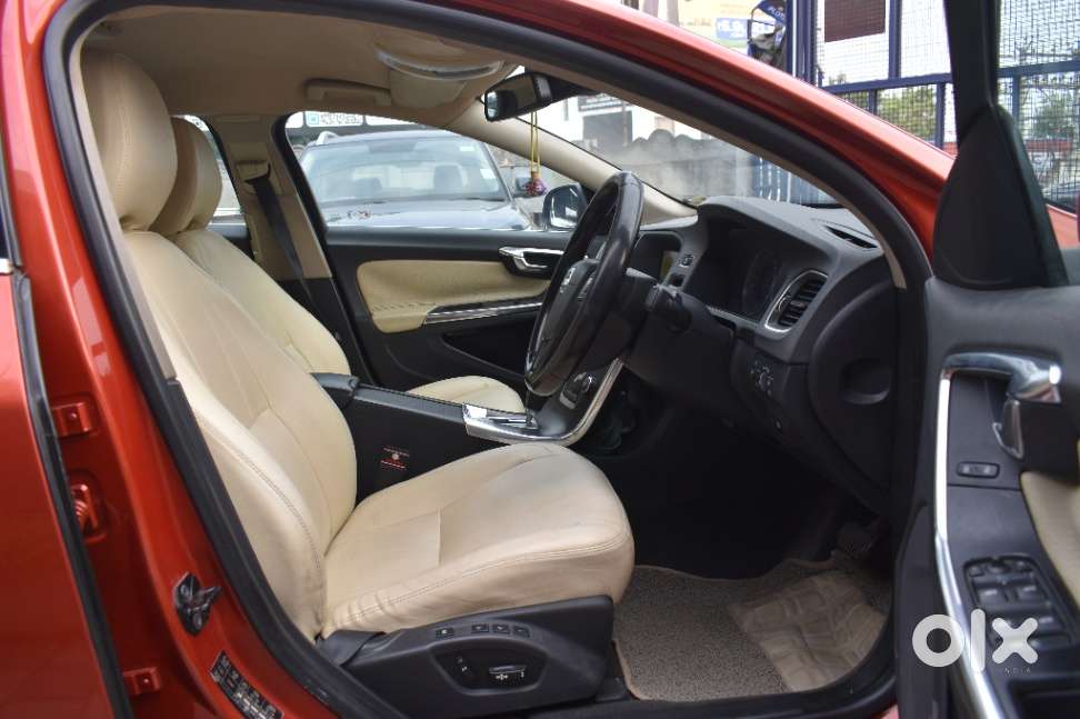 Volvo S60 2006-2012 D3, 2012, Diesel