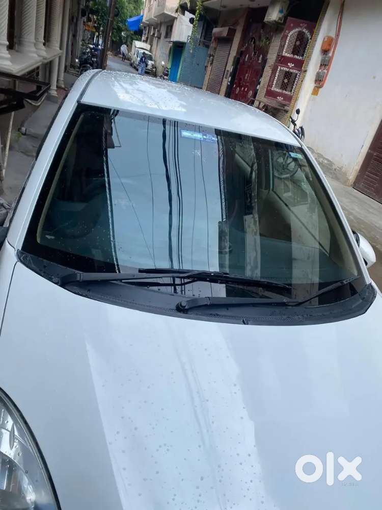 Honda Amaze 2nd Gen 2017 Cng & Hybrids 90000 Km Driven