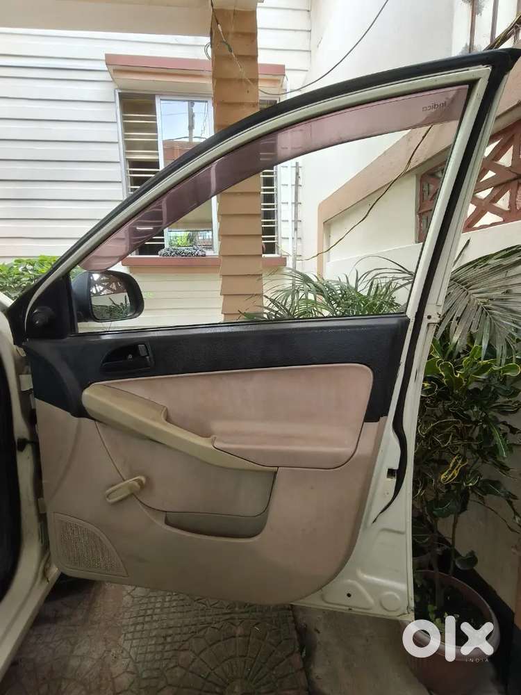 Tata Indica Vista 2011 Petrol 52000 Km Driven