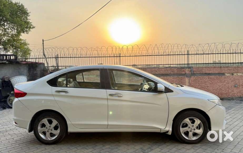 Honda City 2015-2017 I Vtec Cvt Vx, 2015, Petrol