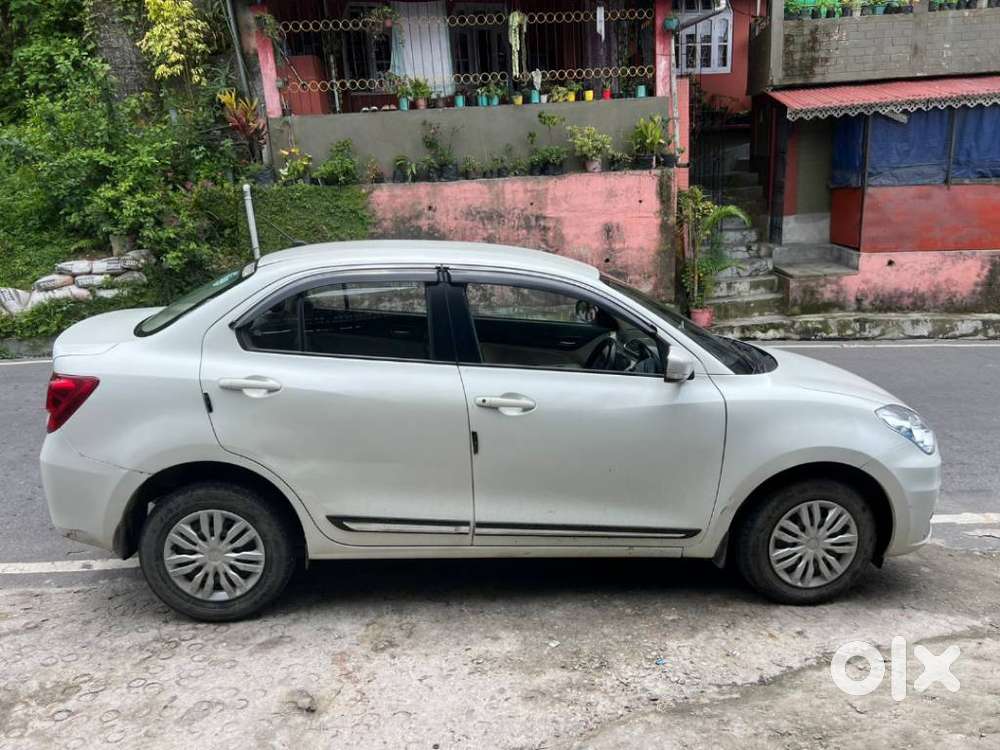 Maruti Suzuki Dzire 1.2 Vxi, 2024, Petrol