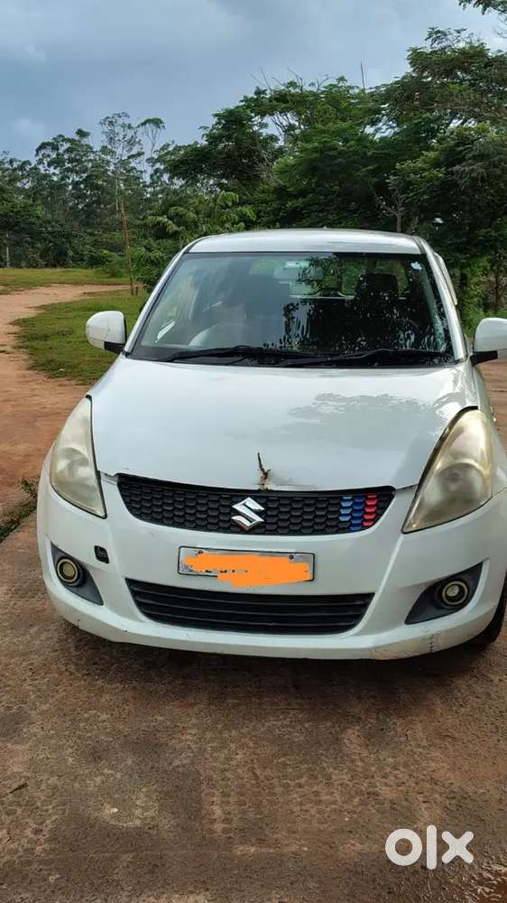 2013 Maruti Swift Lxi