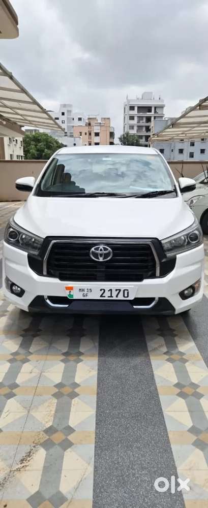 Toyota Innova Crysta 2.4 V 7 Str, 2018, Diesel