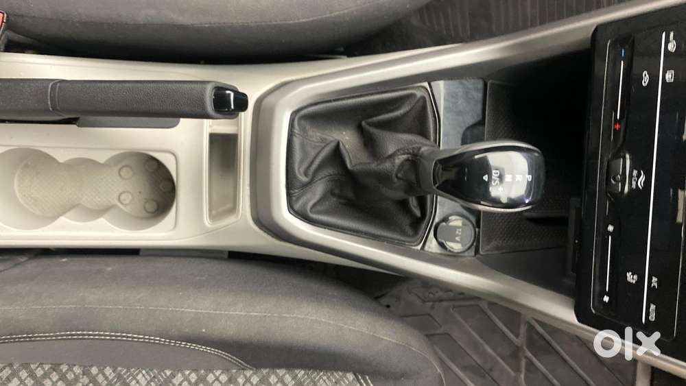 Volkswagen Taigun 1.0 Tsi Highline At, 2021, Petrol