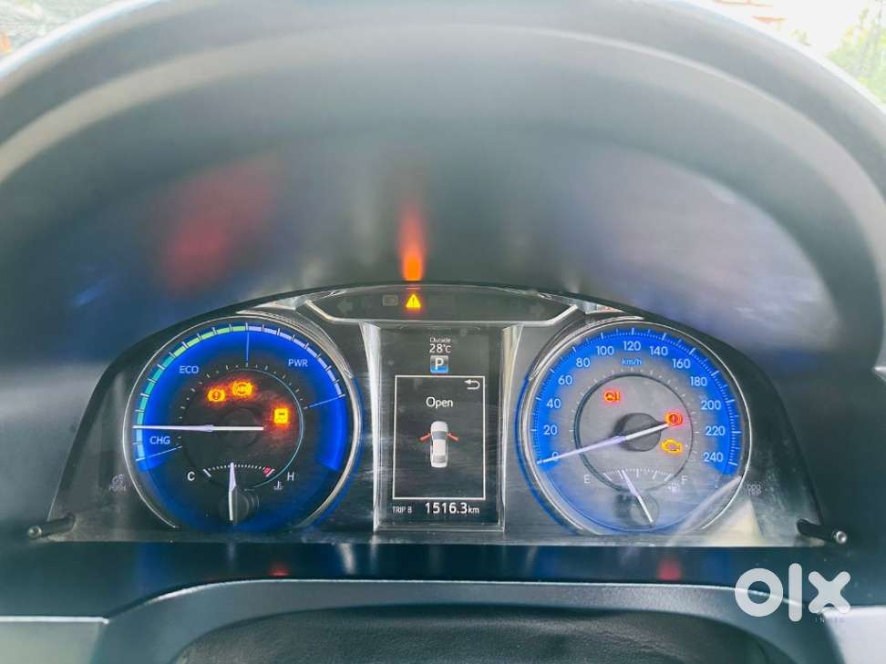Toyota Camry 2.5l Automatic, 2016, Petrol