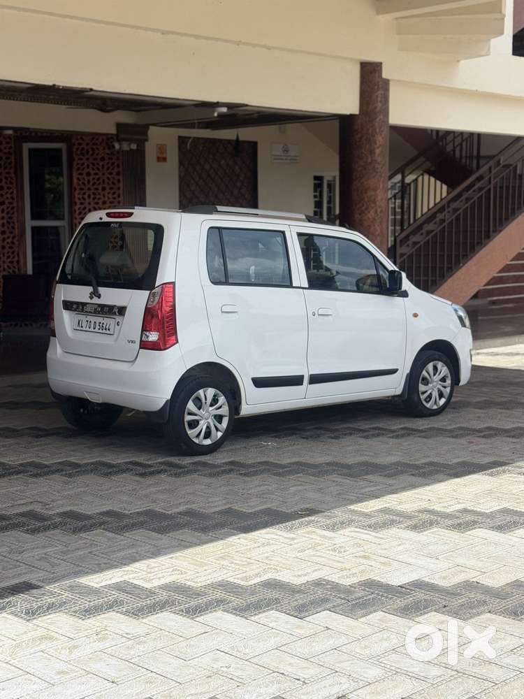 Maruti Suzuki Wagon R 1.0 Vxi, 2018, Petrol