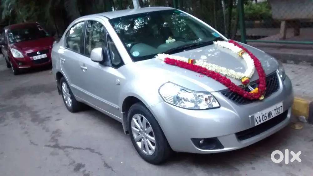Maruti Suzuki Sx4 Zxi Petrol Silver