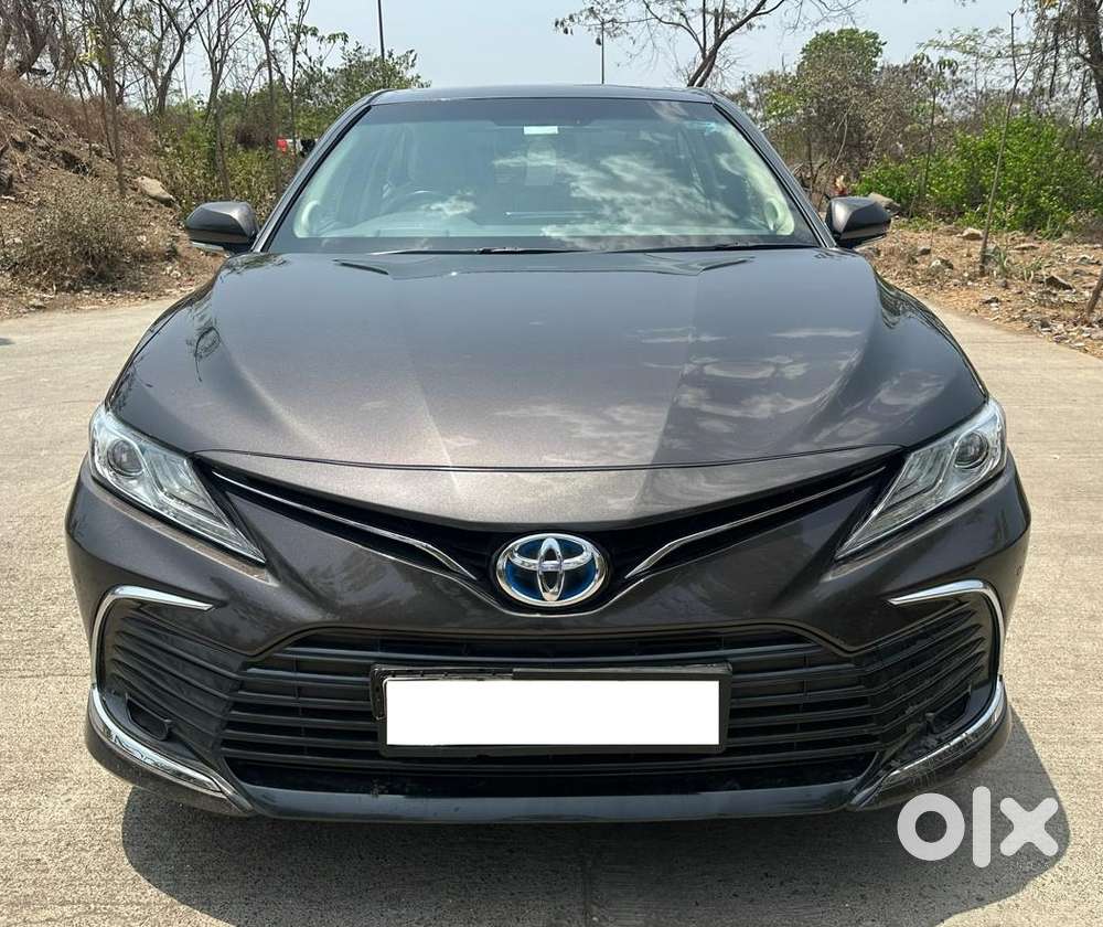 Toyota Camry Hybrid, 2022, Petrol