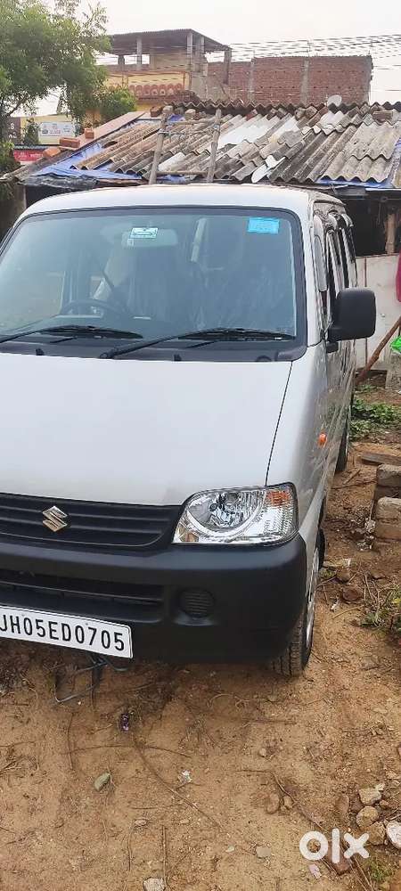 Maruti Suzuki Eeco 2025 Petrol Well Maintained