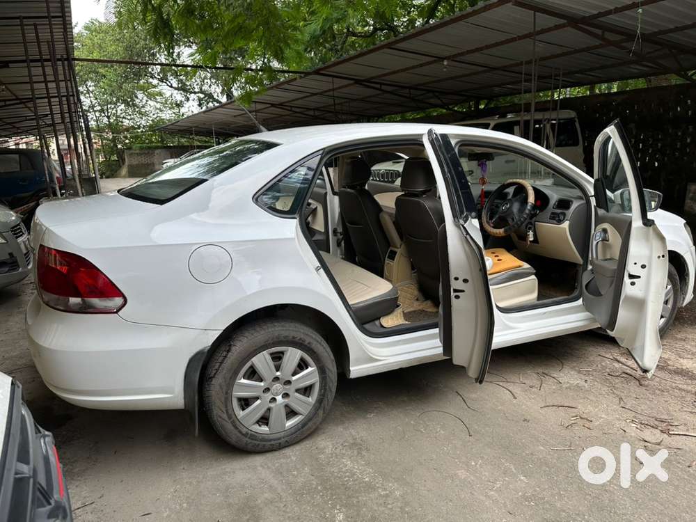 Volkswagen Vento 2013 Petrol