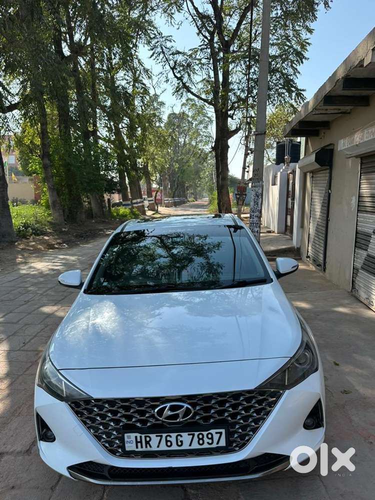 Hyundai Verna 2022 Petrol Well Maintained