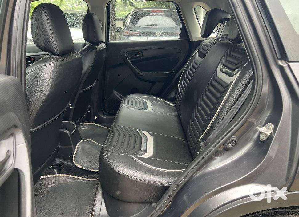 Maruti Suzuki Vitara Brezza 1.5 Vxi, 2021, Petrol