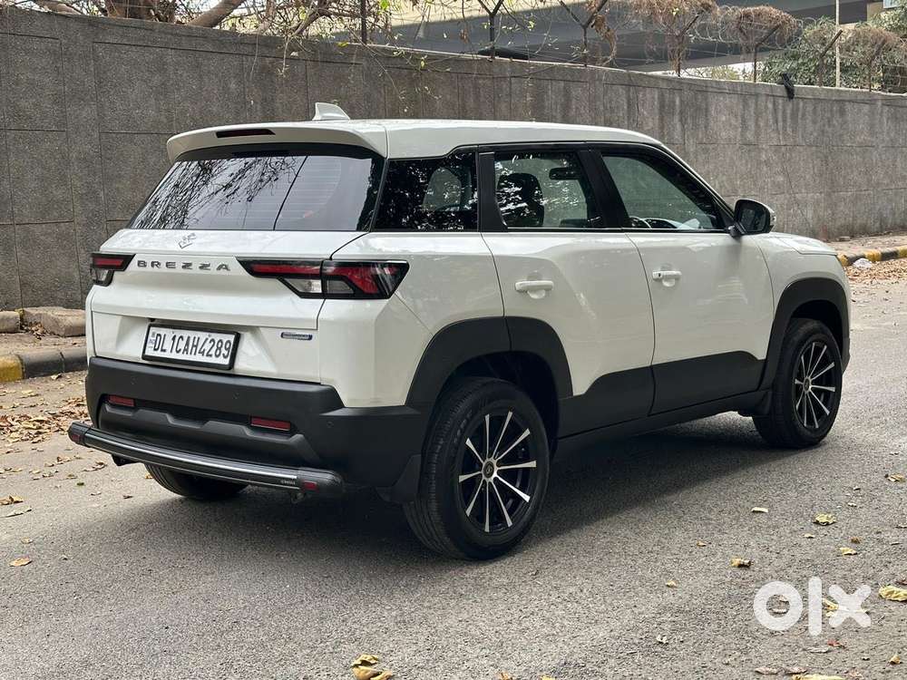 Maruti Suzuki Brezza Vxi At, 2024, Petrol