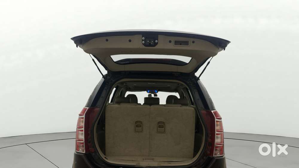 Mahindra Xuv500 2.2 W10, 2016, Diesel