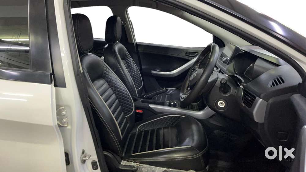 Tata Nexon 1.2 Revotron Xm (s), 2023, Petrol