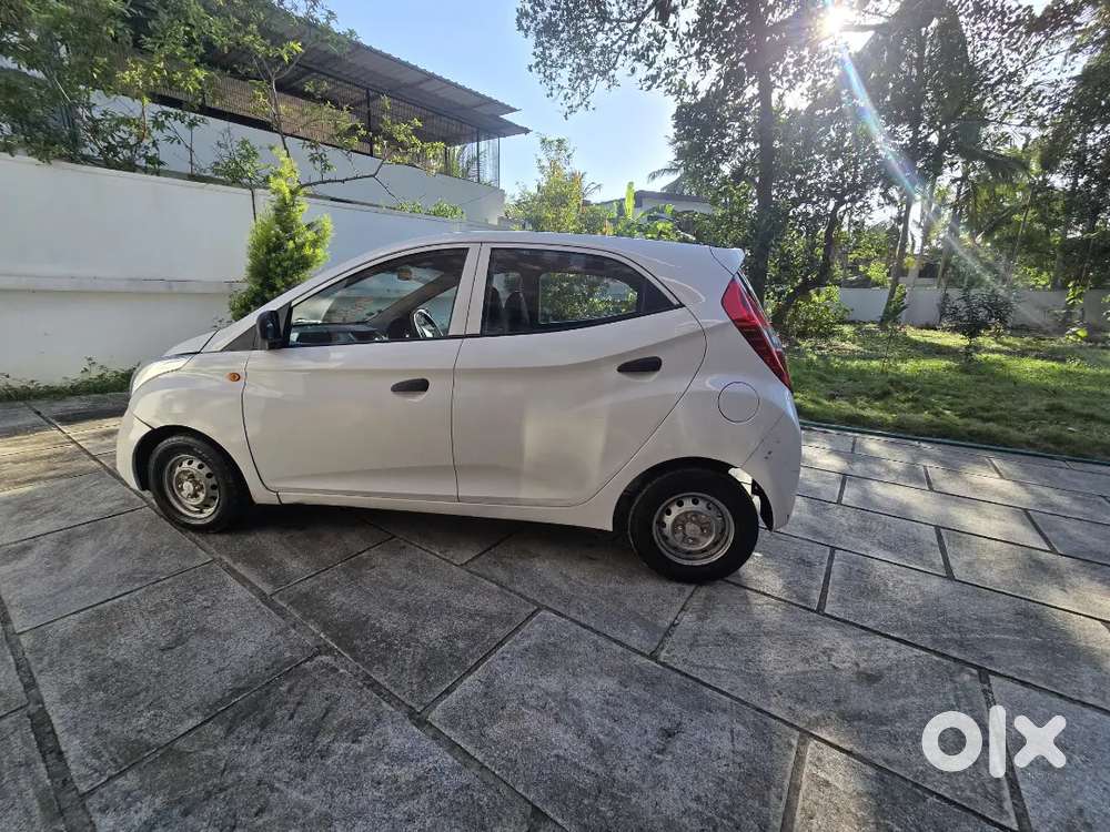 Hyundai Eon 2016