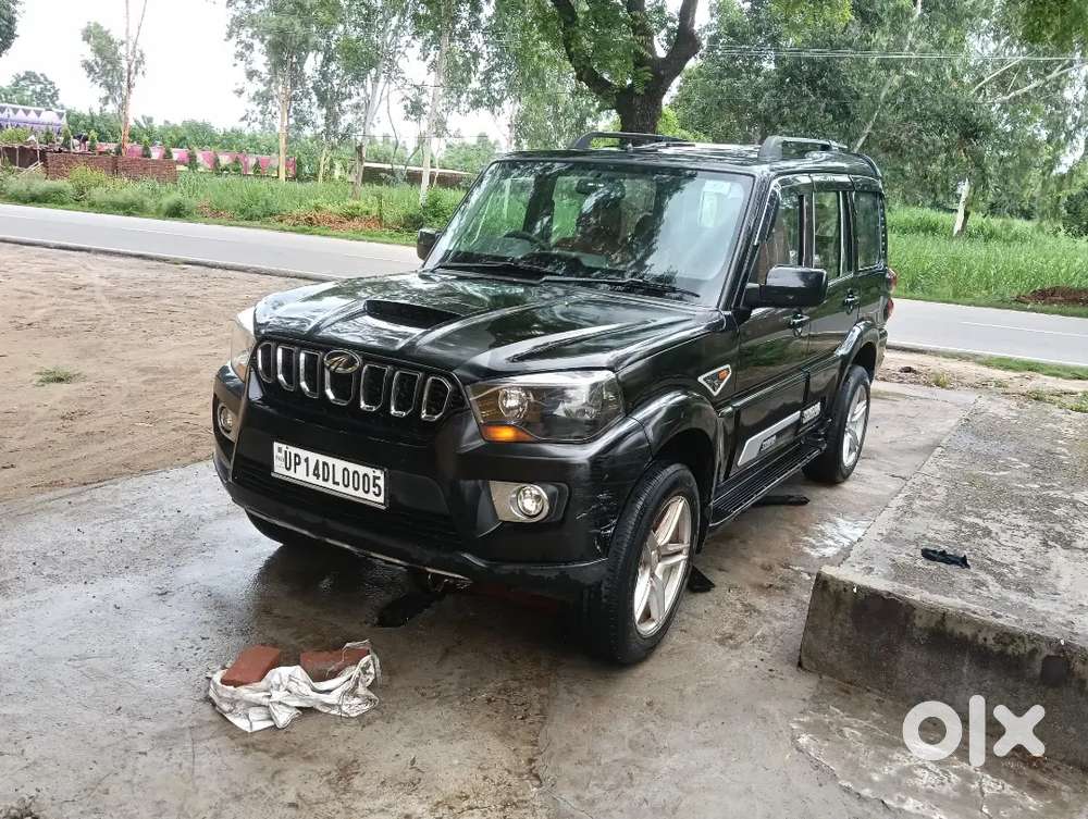 Mahindra Scorpio Plus 7 Str 2017 Diesel Manual