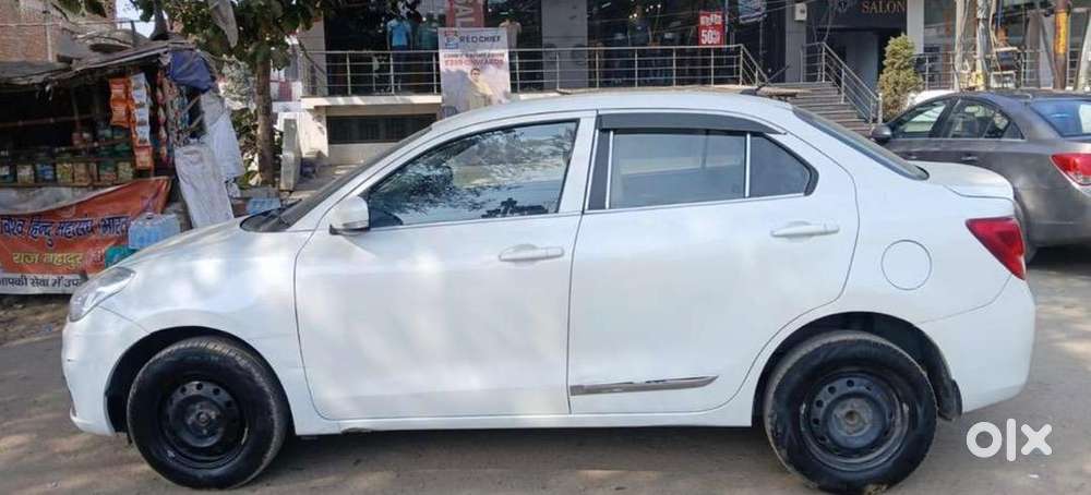 Maruti Suzuki Dzire Petrol 42000 Km Driven