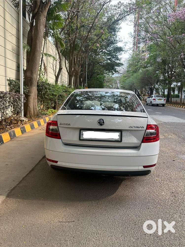 Skoda Octavia Mk3.5 Petrol At