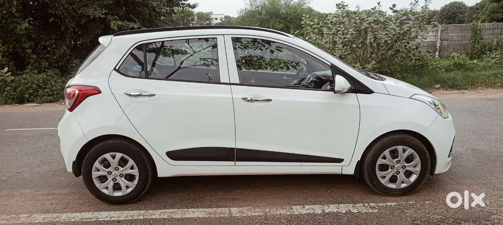 Hyundai Grand I10 1.2 Sportz At, 2013, Petrol