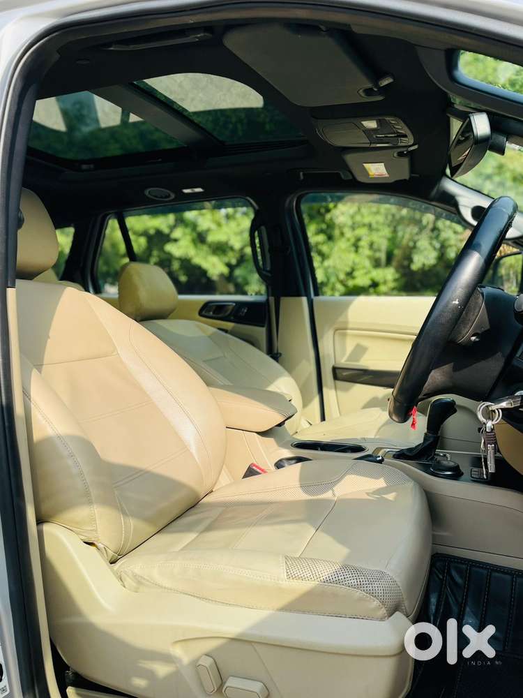 Ford Endeavour 3.2 Titanium At 4x4, 2017, Diesel