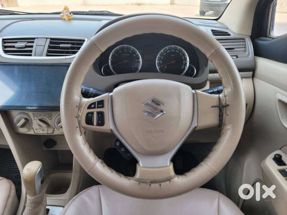 Maruti Suzuki Ertiga Vxi At Petrol, 2016, Petrol